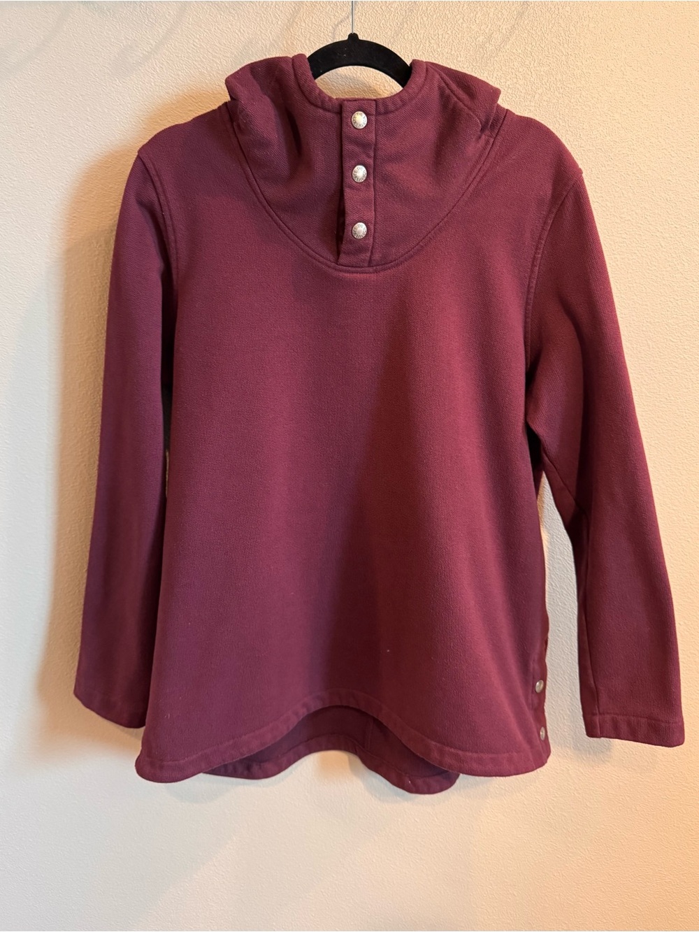 The North Face Button-Neck Pullover Hoodie in Burgundy